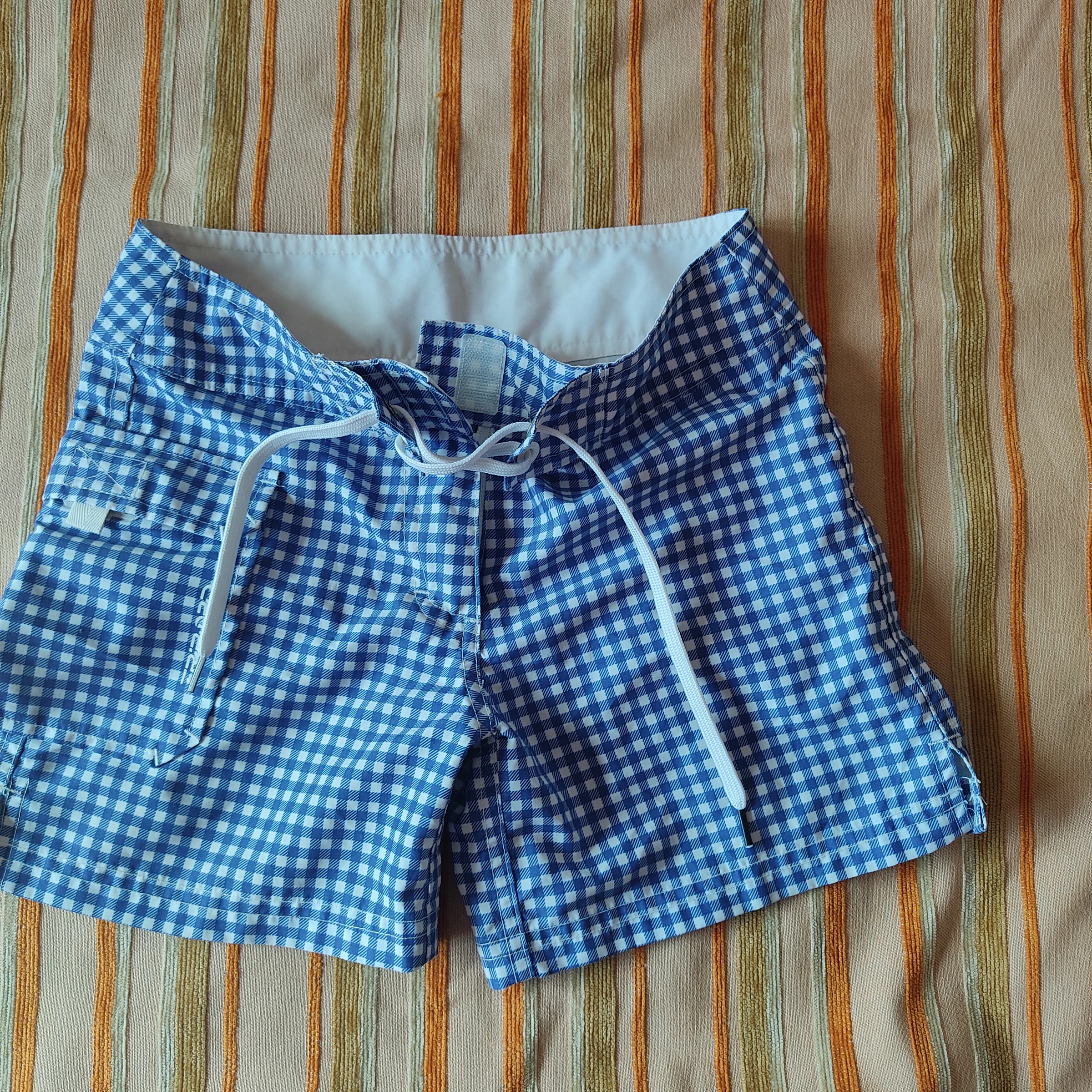 Blue and white checkered swimsuit for boys. Size 8 years – photo 3